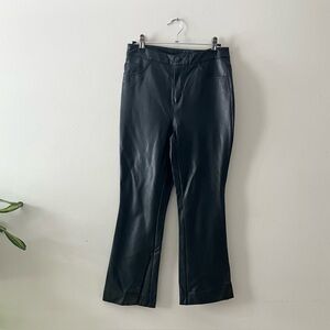 Halogen Black Faux Leather Cropped Pants Size 2 Modern Minimalist Edgy